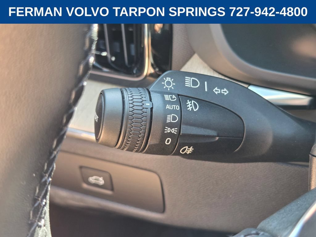 New 2026 Volvo XC60 B5 Core AWD/4WD image 31