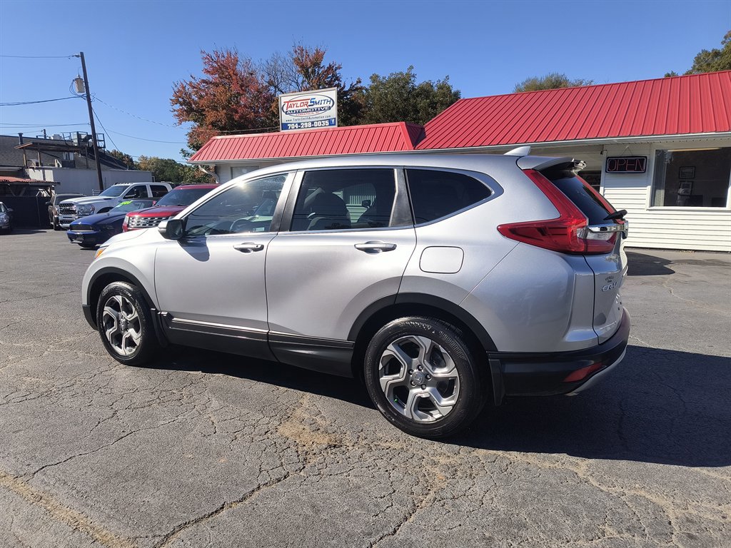 Used 2018 Honda CR-V EX image 3