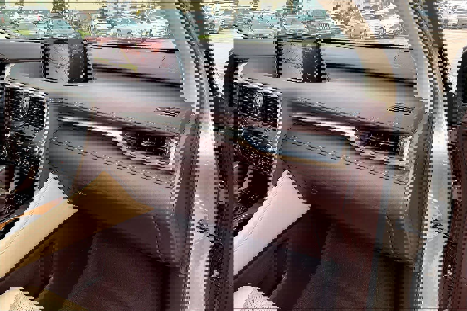 Used 2019 Lexus RX 350 FWD w/ Navigation Package image 16