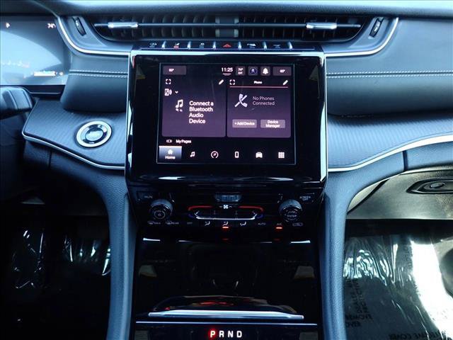Used 2024 Jeep Grand Cherokee L Laredo AWD/4WD image 16