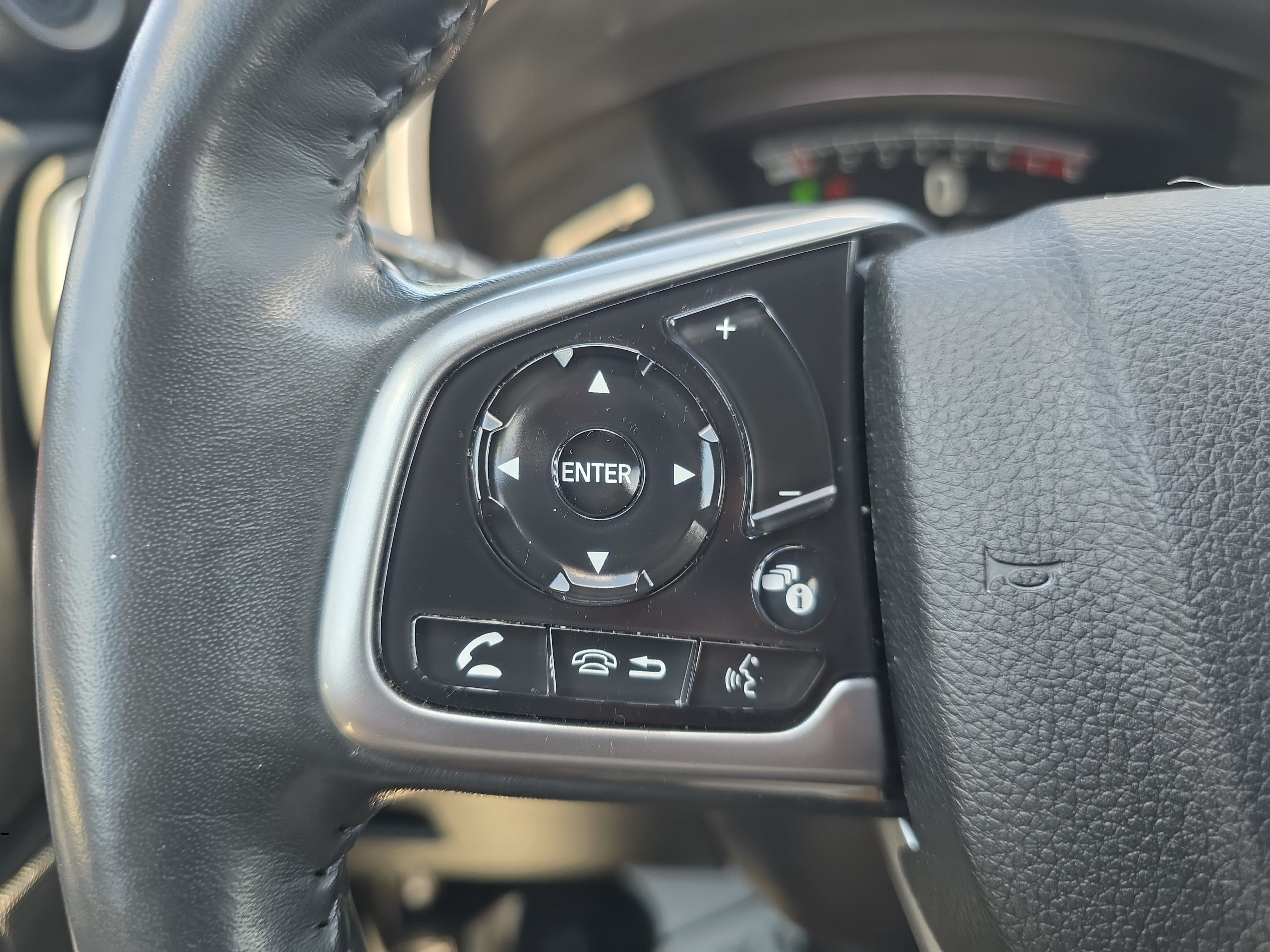 Used 2021 Honda CR-V Touring image 17