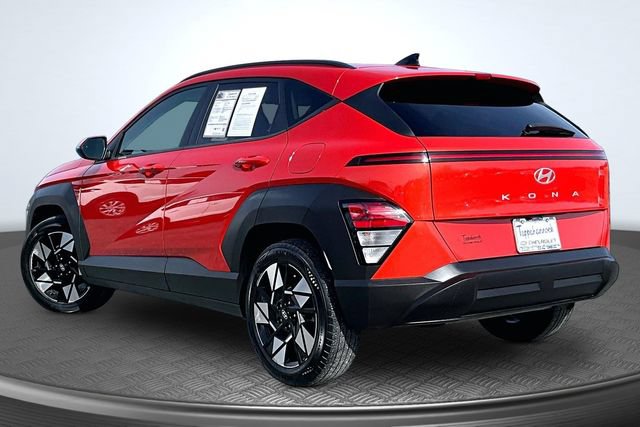 Used 2024 Hyundai Kona SEL FWD image 4