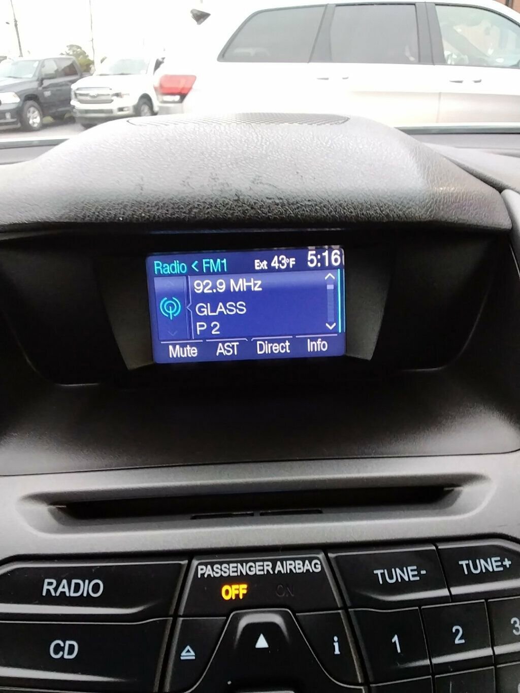 Used 2015 Ford Transit Connect XL image 14