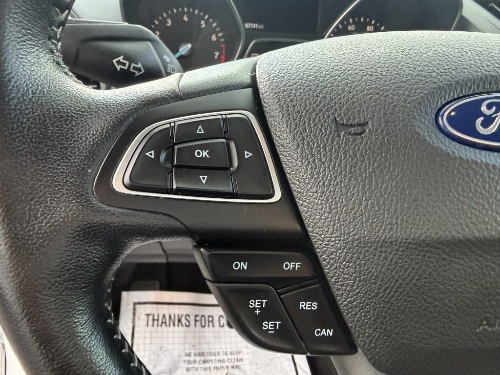 Used 2019 Ford Escape SE FWD image 15