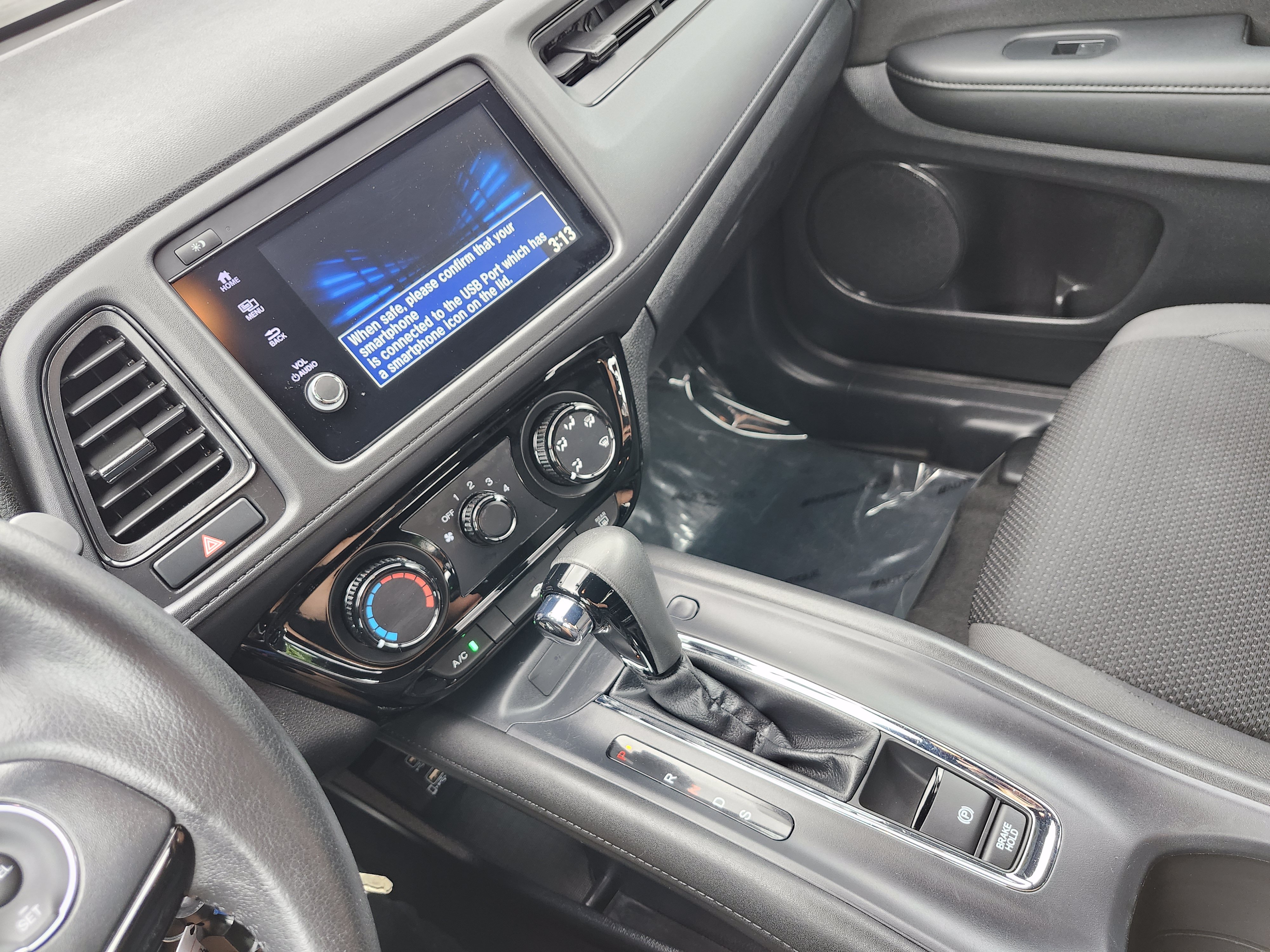 Used 2021 Honda HR-V Sport image 27