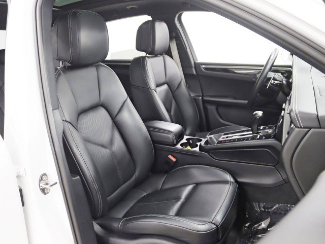Used 2023 Porsche Macan image 23