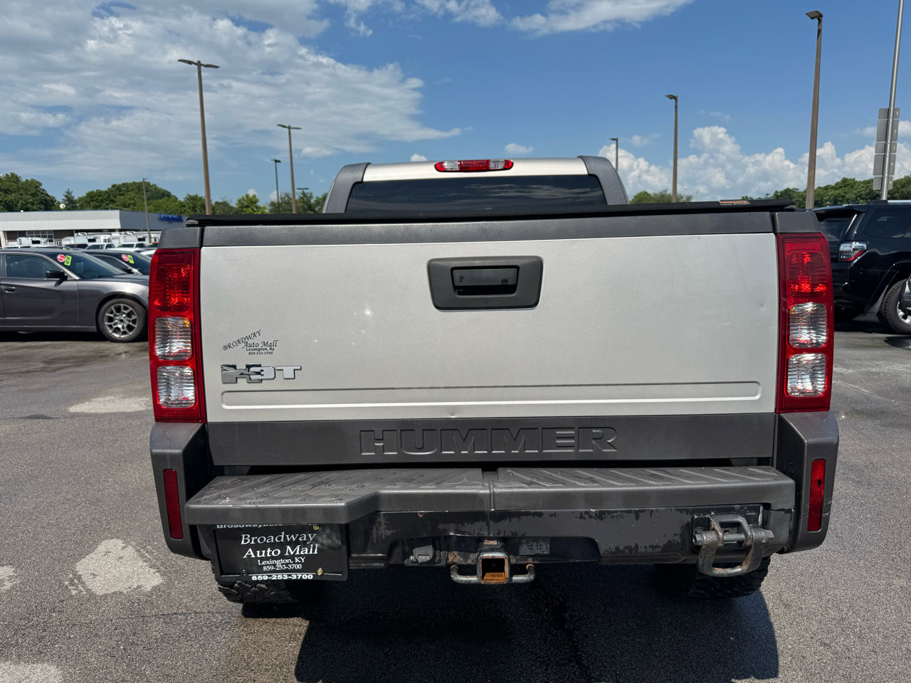 Used 2009 HUMMER H3T Luxury AWD/4WD image 4