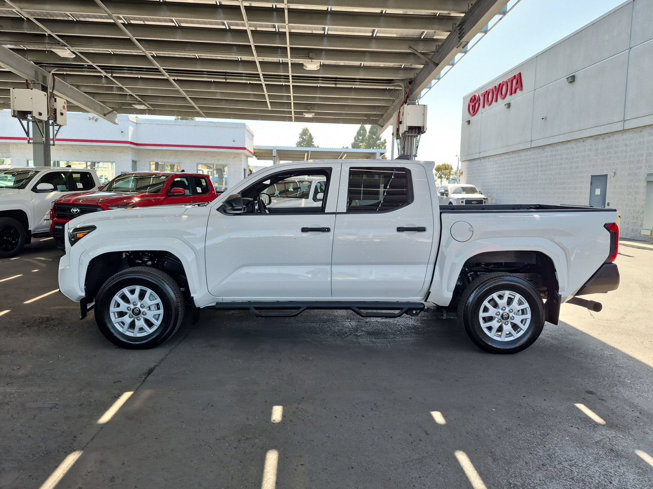 Certified 2024 Toyota Tacoma SR RWD image 4
