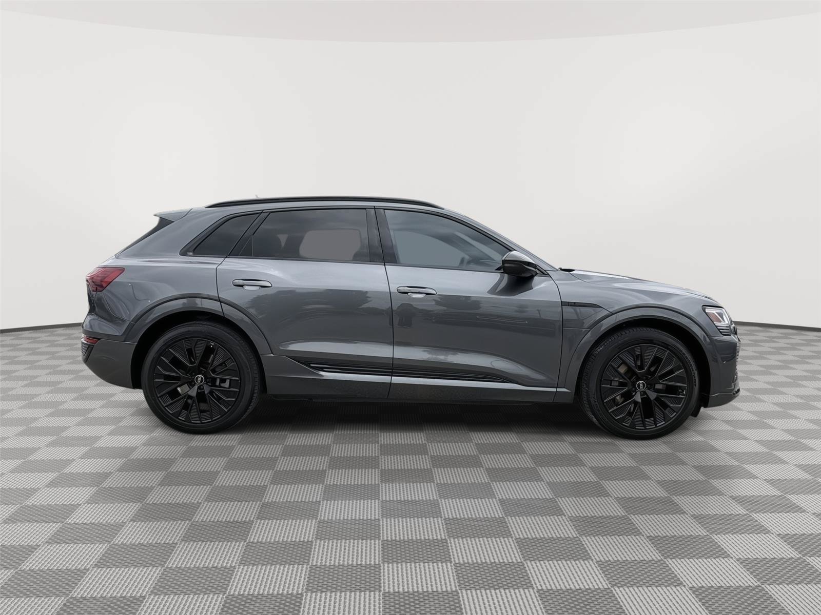 Certified 2024 Audi Q8 e-tron Prestige w/ Prestige Package AWD/4WD image 6