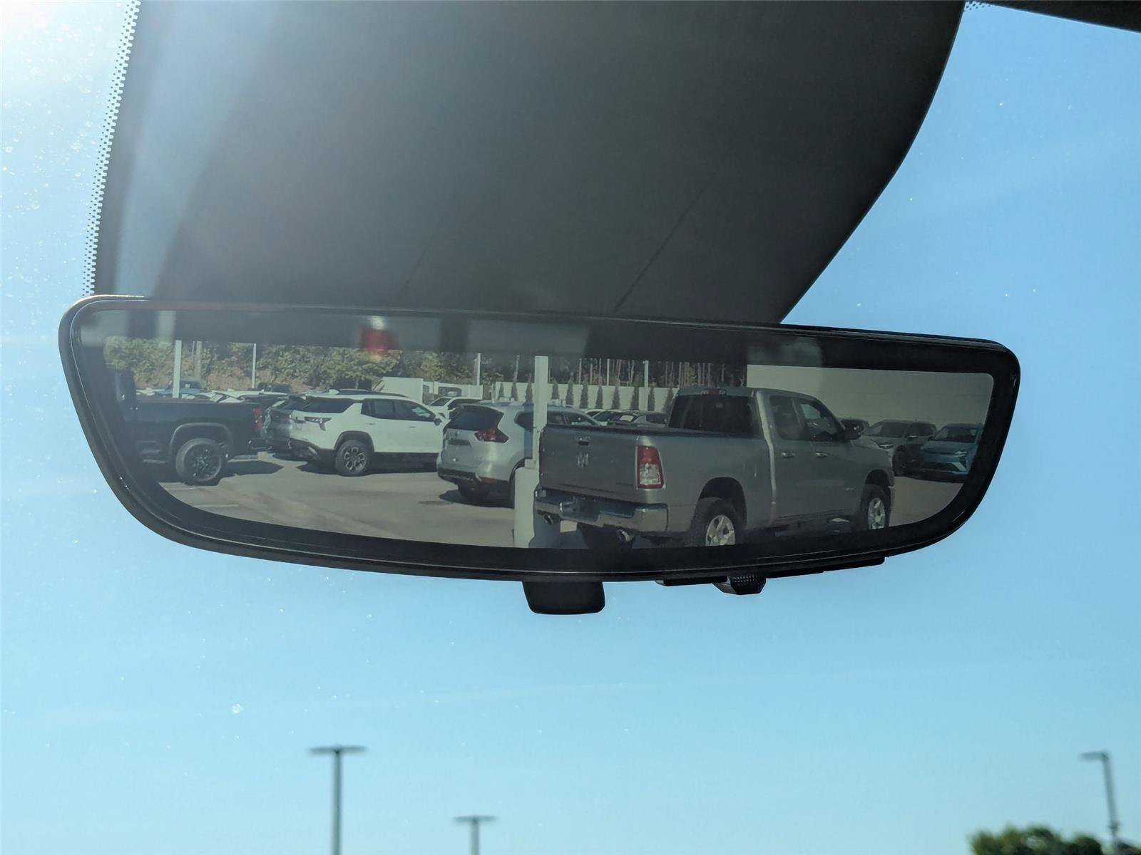 Used 2024 Chevrolet Silverado 1500 High Country w/ Technology Package AWD/4WD image 29