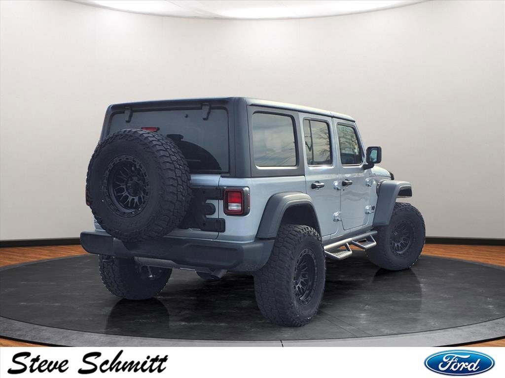 Used 2024 Jeep Wrangler Sport S image 25
