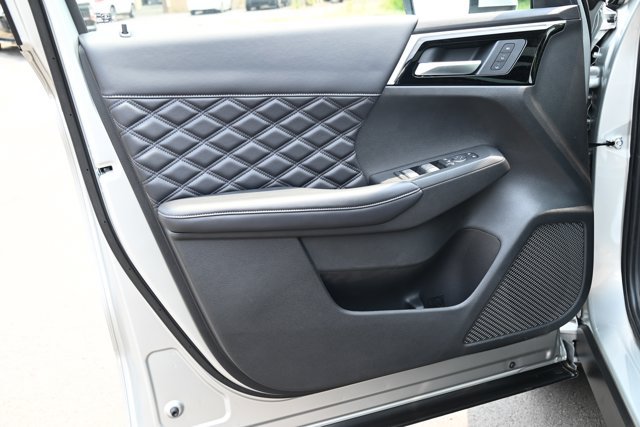 New 2023 Mitsubishi Outlander SEL AWD/4WD image 16