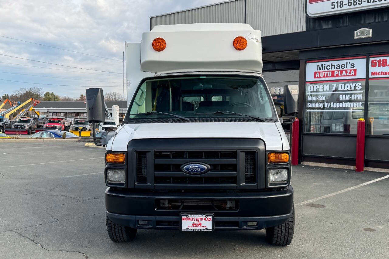 Used 2011 Ford E-350 and Econoline 350 Extended Super Duty w/ PWR Group image 15