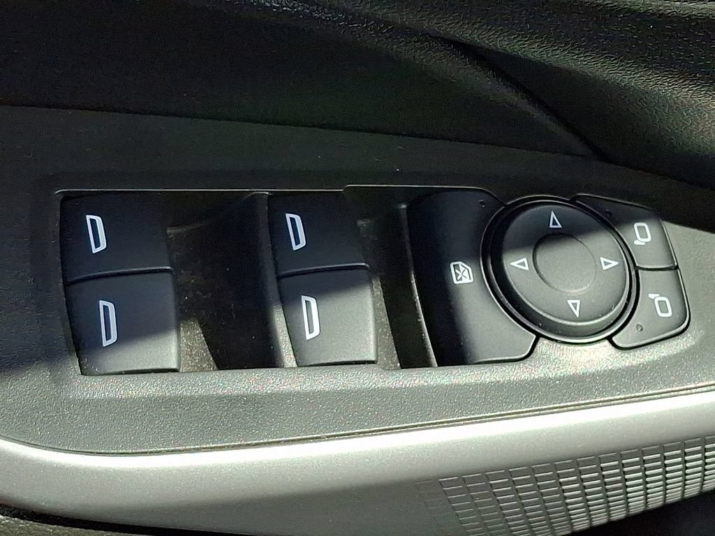 Certified 2024 Chevrolet Trax LS FWD image 26