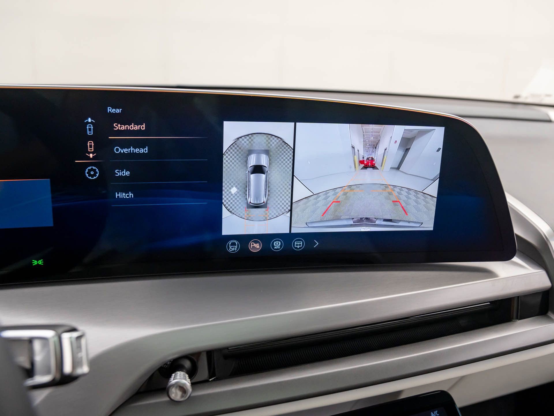 New 2026 Cadillac Vistiq Sport w/ LPO, Floor Liner Package image 29