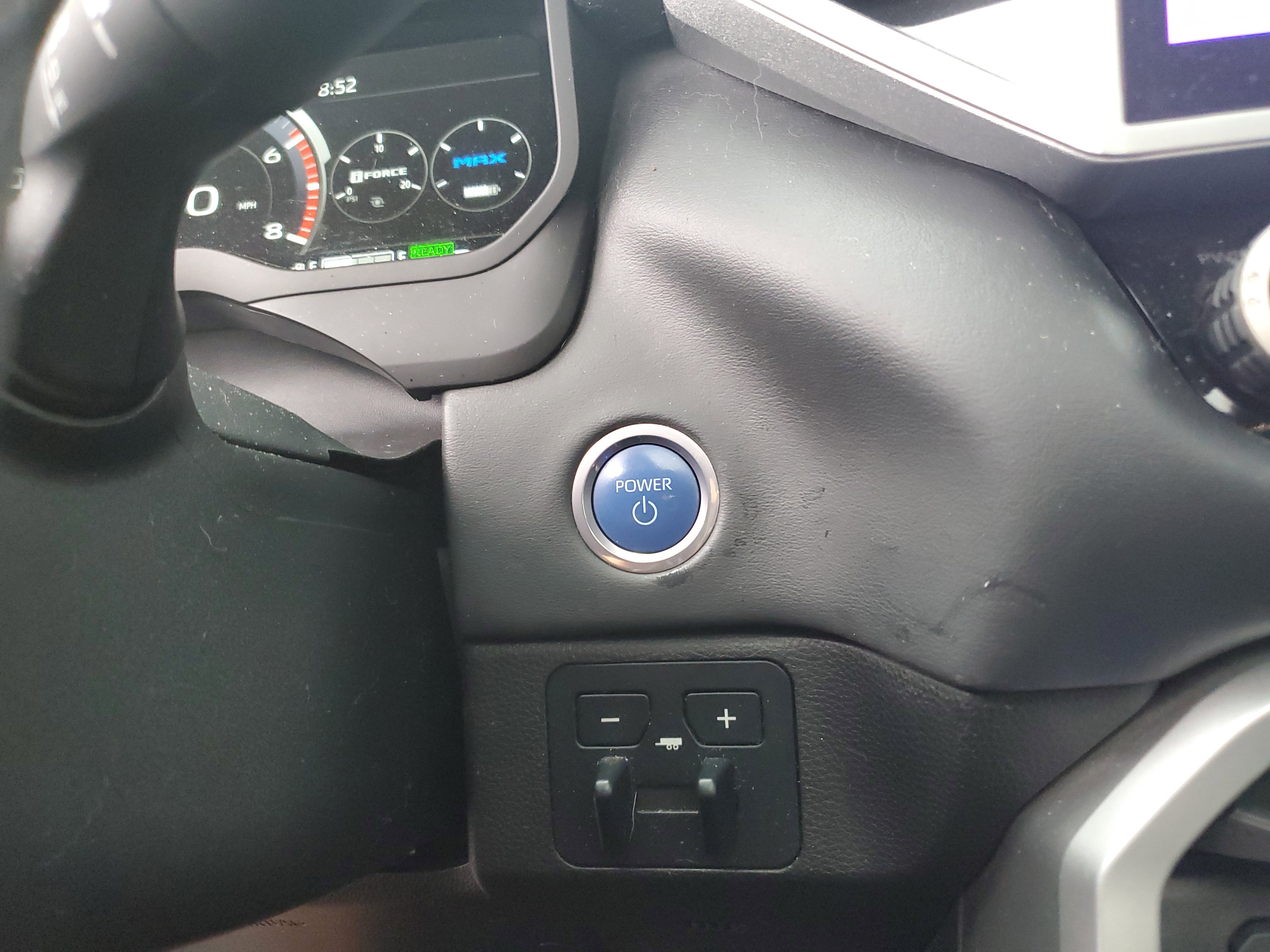 Used 2024 Toyota Tundra Platinum image 25