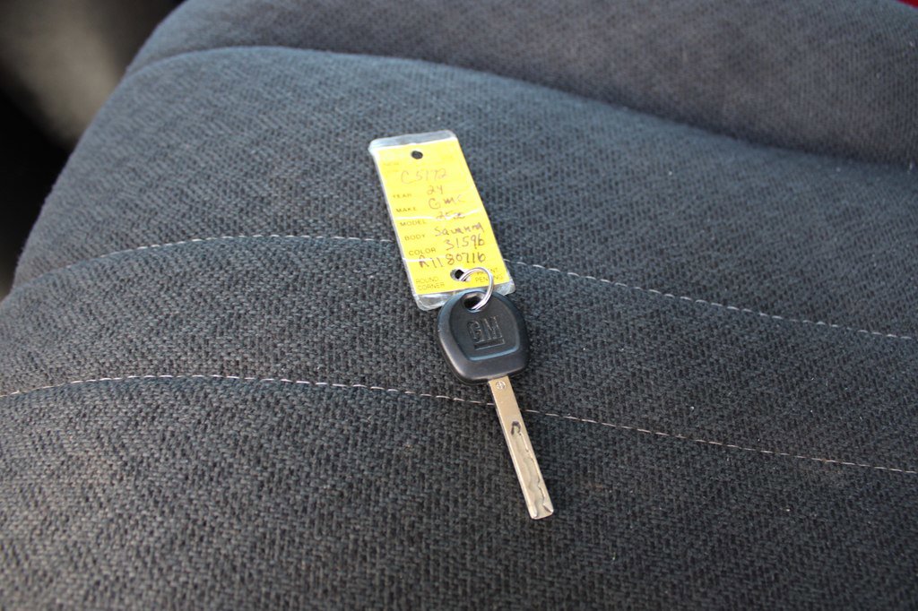 Used 2024 GMC Savana 2500 w/ Driver Convenience Package image 37