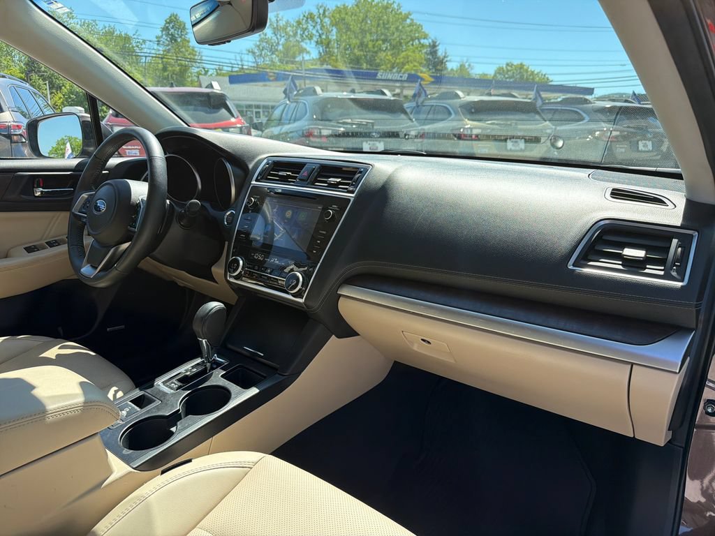Used 2019 Subaru Outback 3.6R Limited AWD/4WD image 39