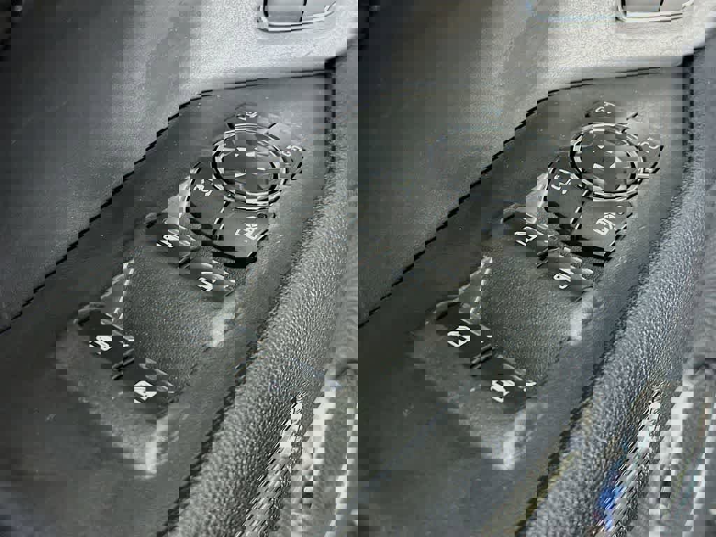 Certified 2022 Ford Expedition XLT image 30