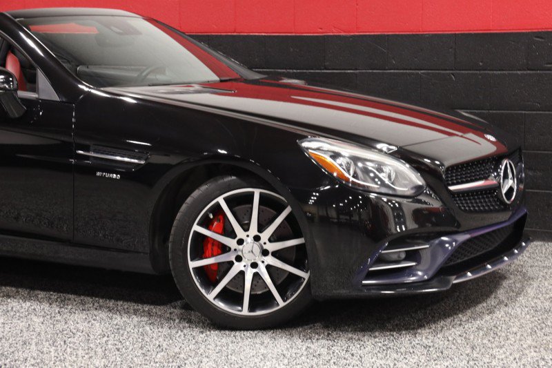 Used 2017 Mercedes-Benz SLC 43 AMG w/ Premium 2 Package image 3