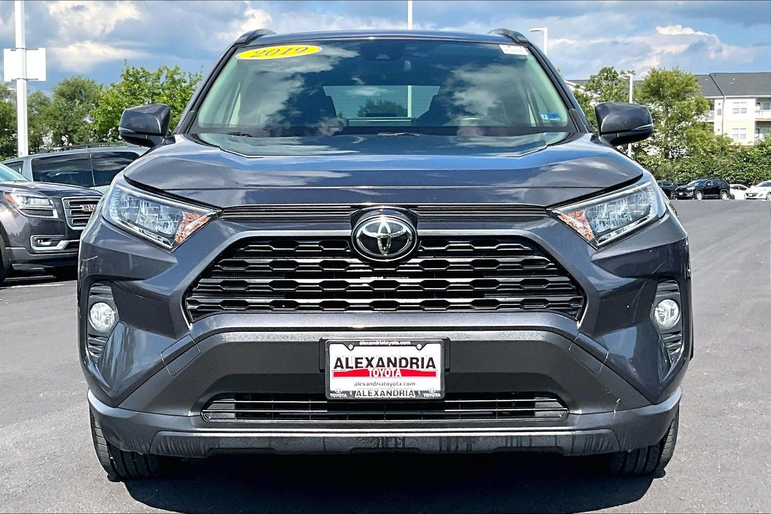 Used 2019 Toyota RAV4 XLE w/ All Weather Liner Package AWD/4WD image 3