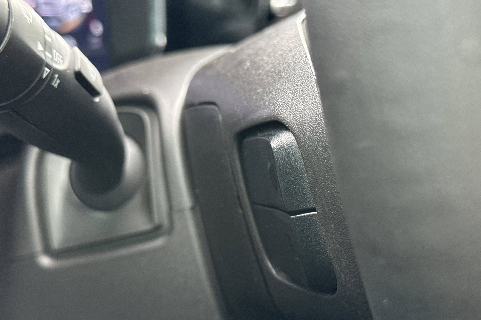 Used 2024 GMC Sierra 1500 Elevation w/ LPO, Elevation Black Package image 34