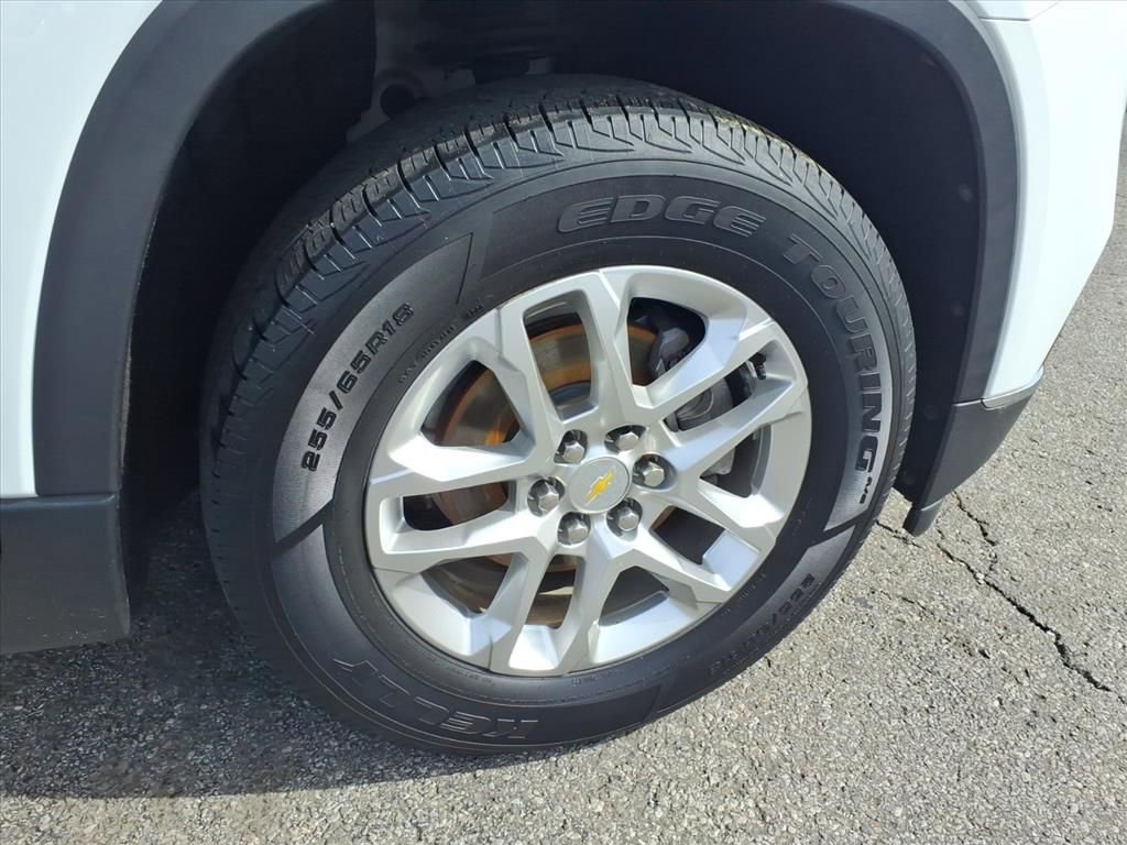 Used 2020 Chevrolet Traverse LT image 9