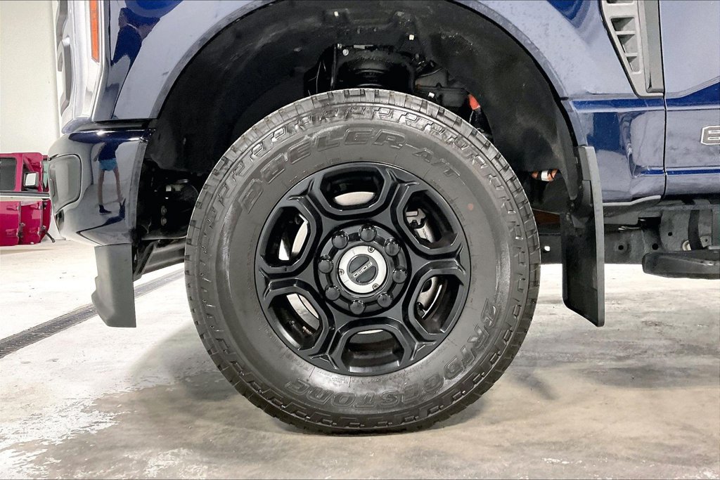 Used 2025 Ford F350 XL w/ STX Appearance Package AWD/4WD image 10