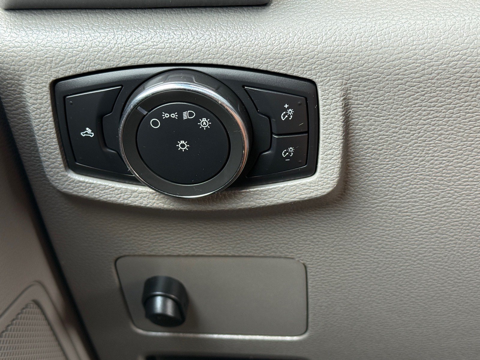 Used 2017 Ford F250 XL RWD image 14