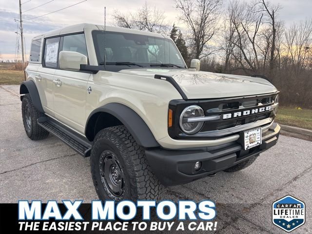 New 2025 Ford Bronco Outer Banks w/ Sasquatch Package image 24
