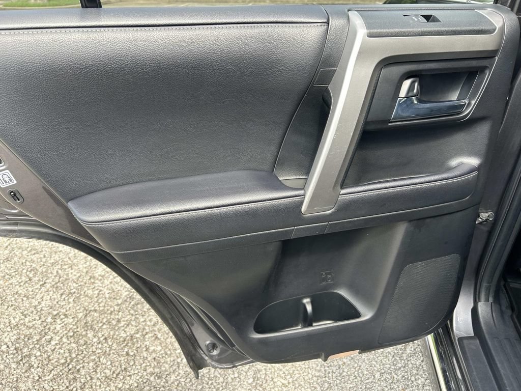 Used 2021 Toyota 4Runner Limited AWD/4WD image 24