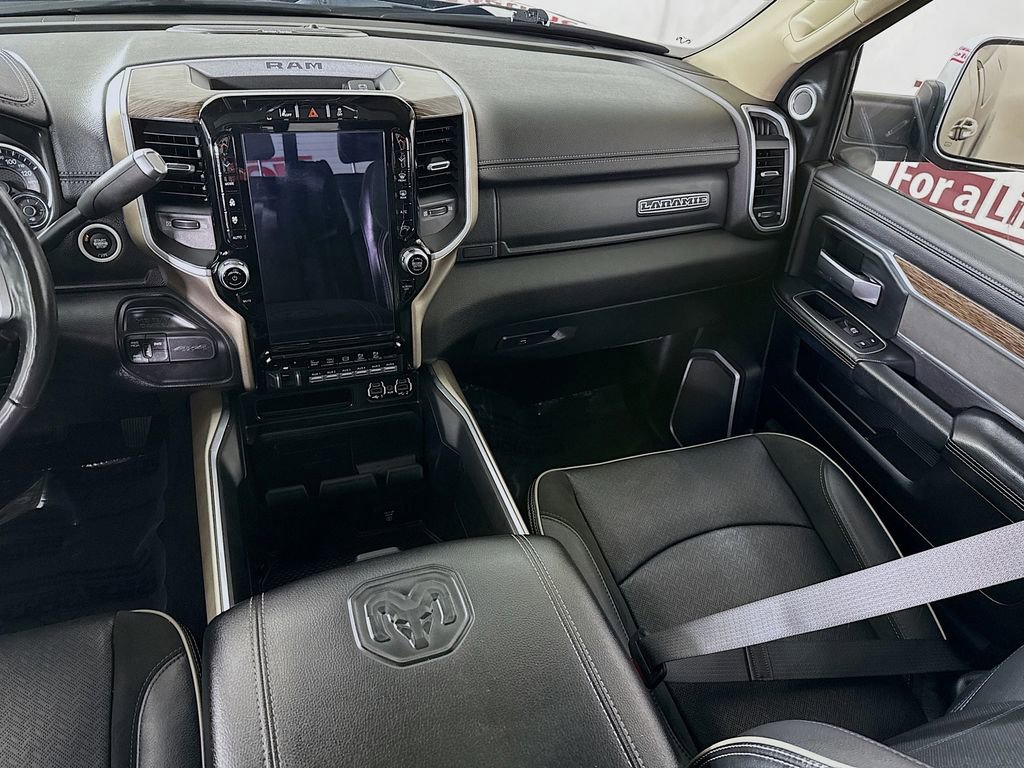 Used 2020 RAM 3500 Laramie image 29