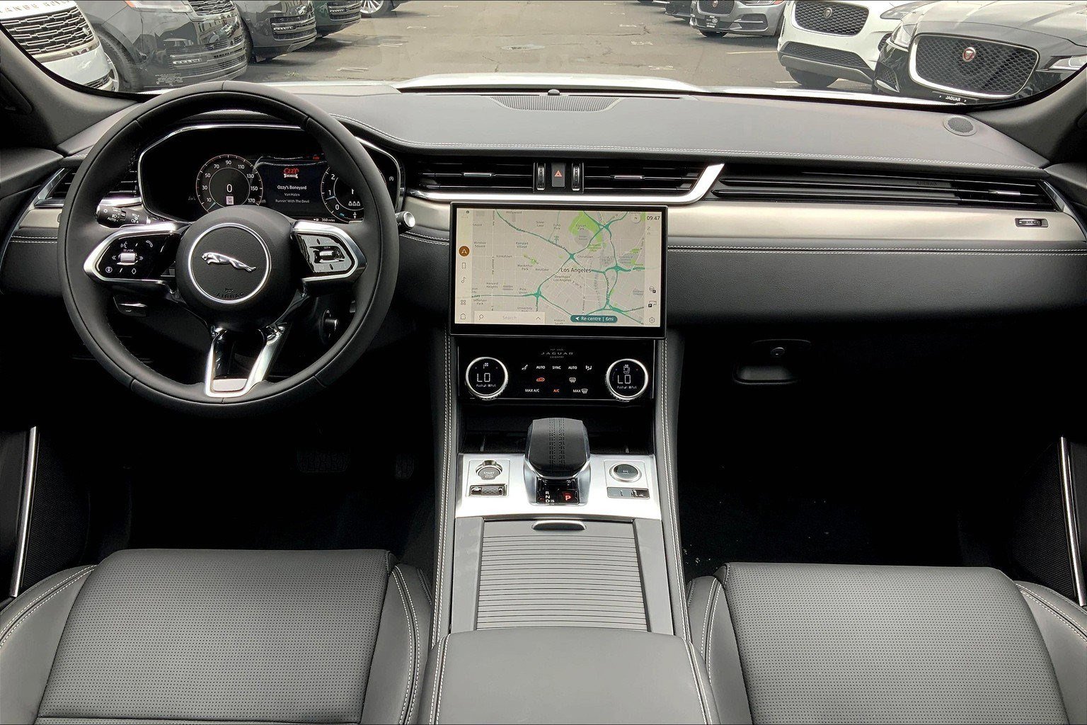 New 2026 Jaguar F-PACE R-Dynamic S image 12