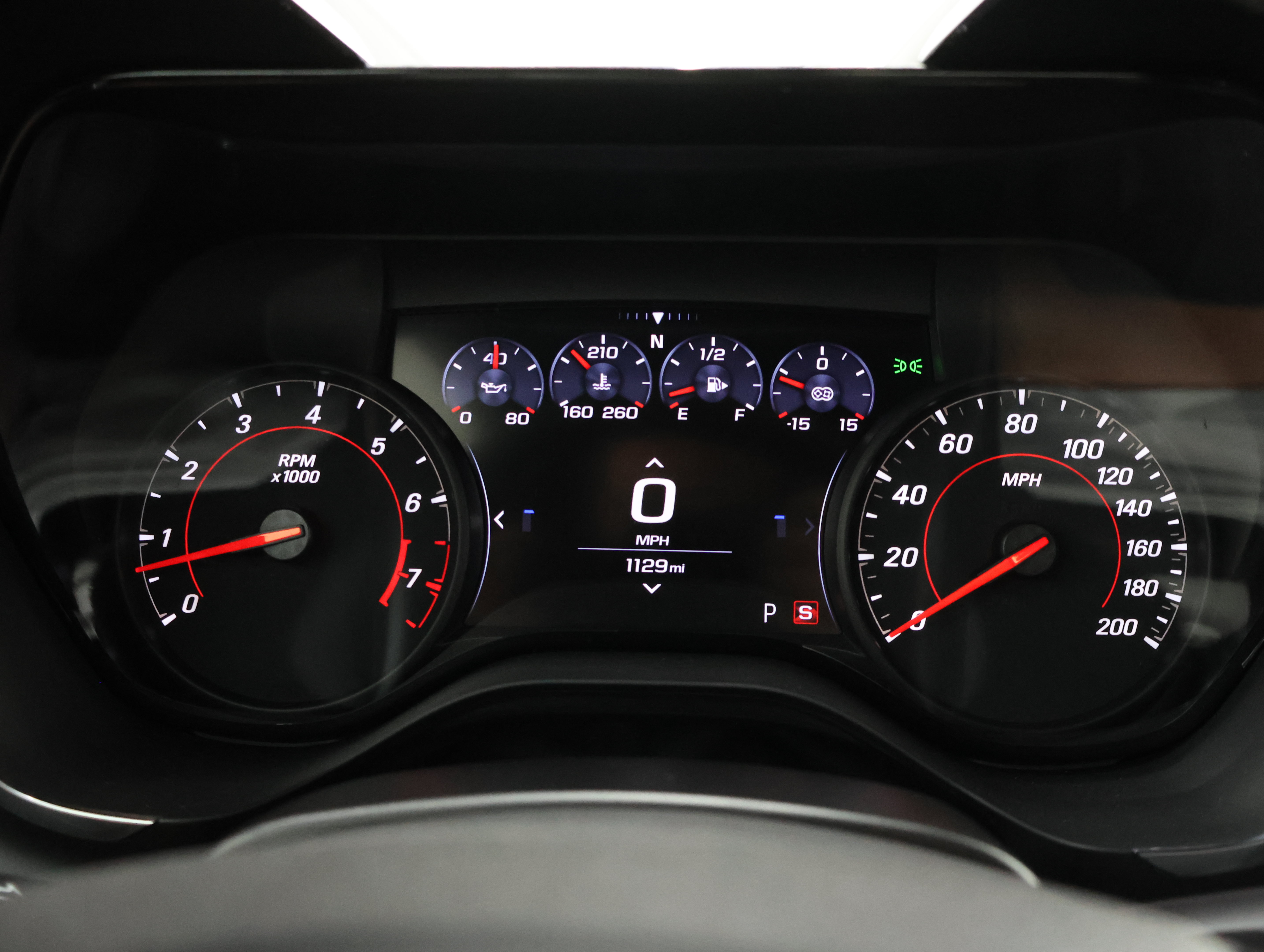 Used 2024 Chevrolet Camaro ZL1 RWD image 10