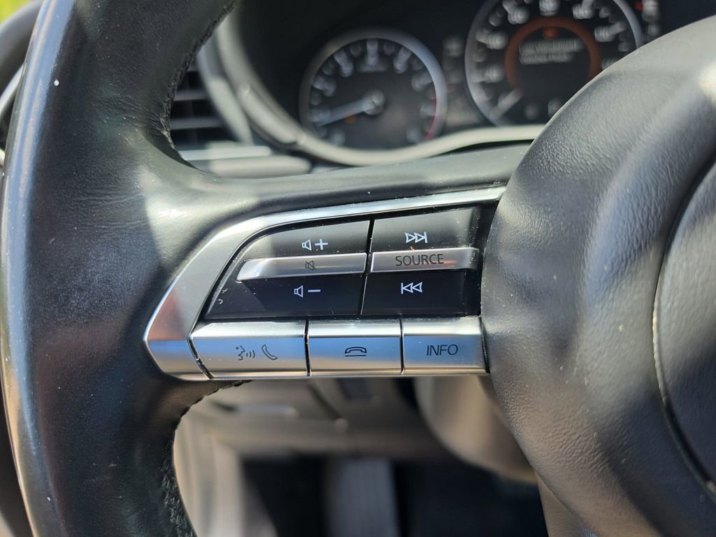 Used 2020 MAZDA CX-30 FWD w/ Preferred Package image 21