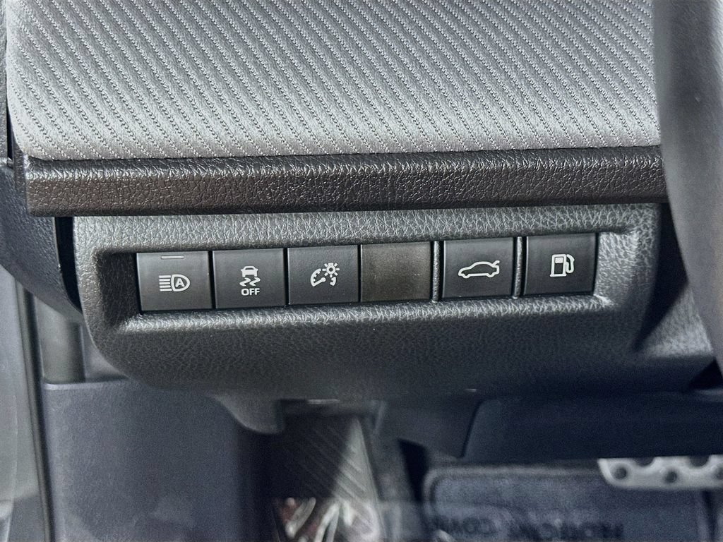 Used 2025 Toyota Camry SE FWD image 23