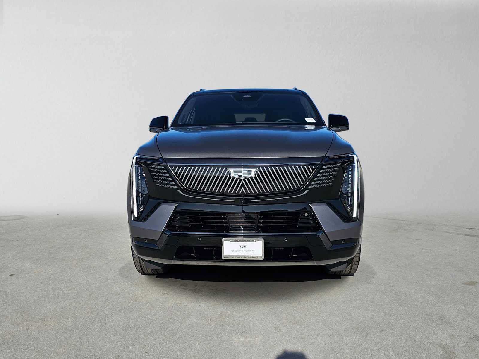 New 2026 Cadillac Escalade IQL Sport 2 w/ LPO, ONYX Package AWD/4WD image 8