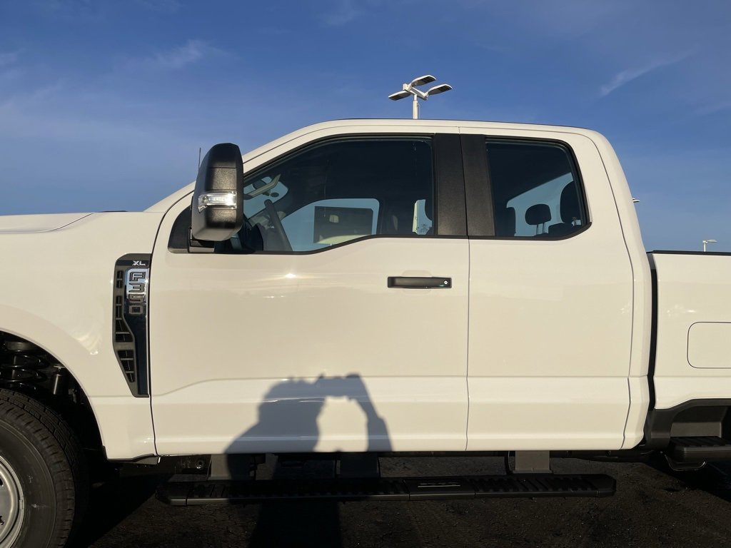 New 2026 Ford F350 XL w/ XL Chrome Package image 36