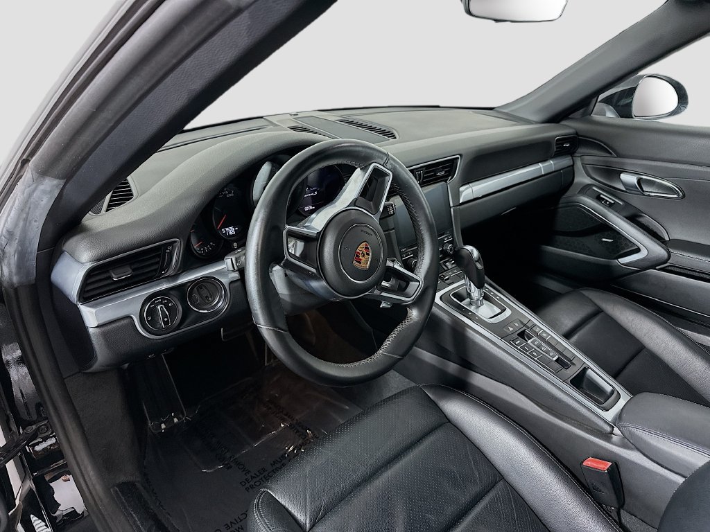 Used 2018 Porsche 911 Carrera S RWD image 4