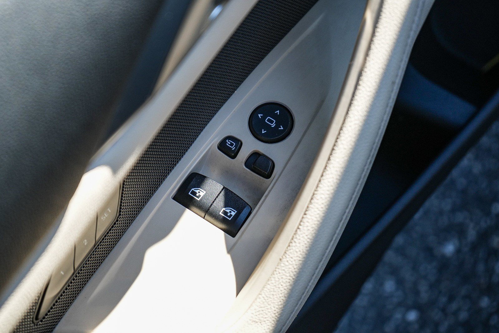 Used 2021 BMW 430i Coupe w/ Convenience Package RWD image 19