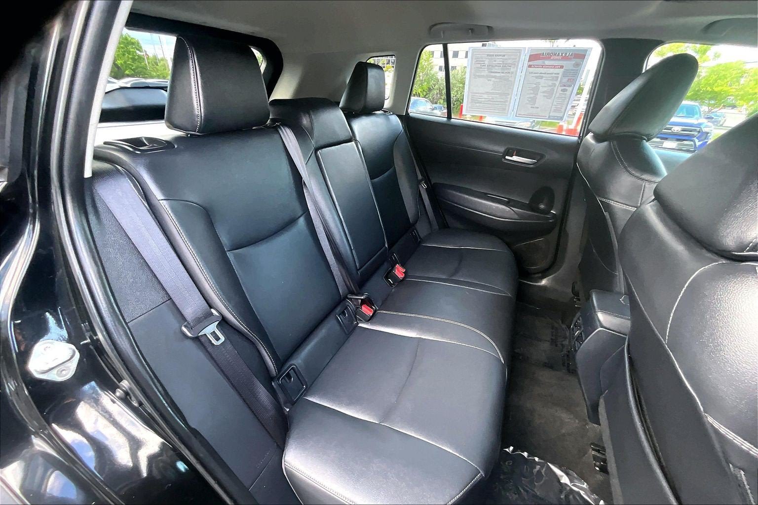 Used 2024 Toyota Corolla Cross XLE w/ Convenience Package AWD/4WD image 26