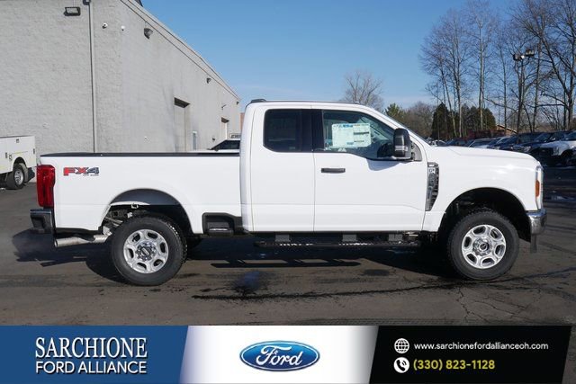 New 2026 Ford F250 XLT w/ FX4 Off-Road Package