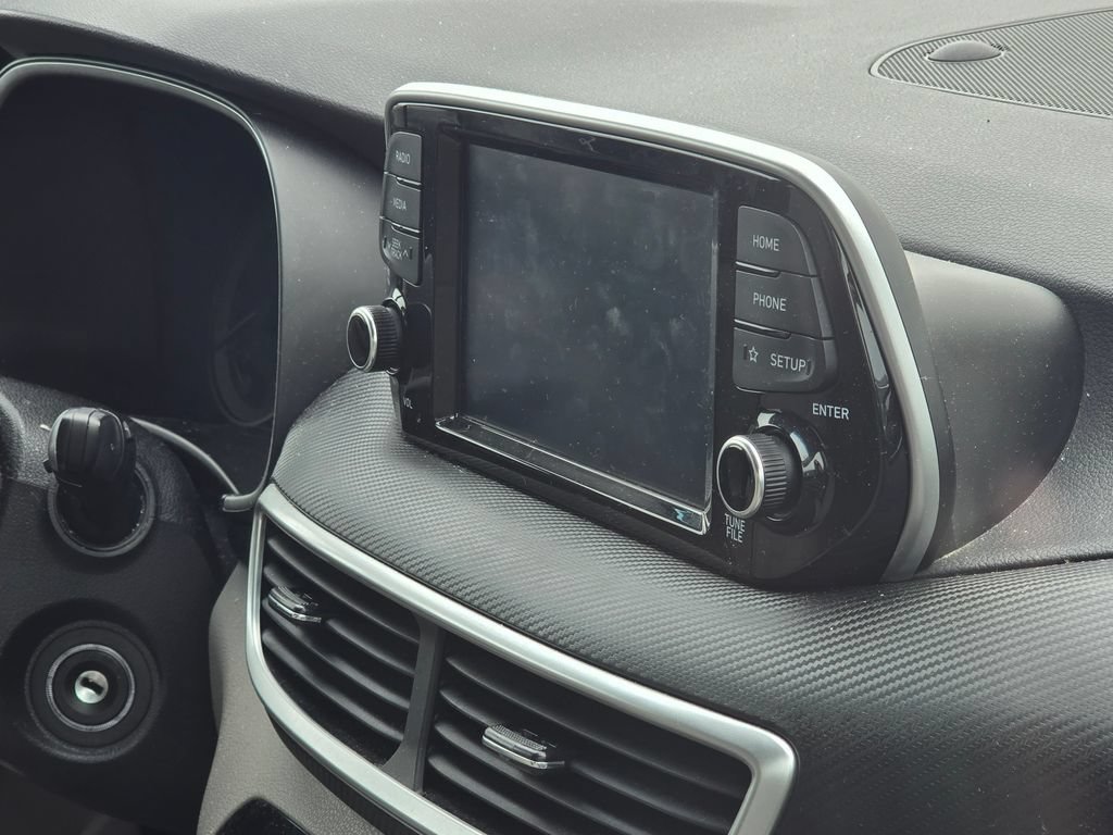 Used 2020 Hyundai Tucson SE w/ Cargo Package FWD image 15