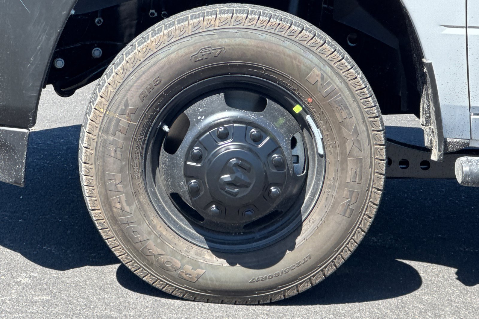 New 2026 RAM 3500 Tradesman AWD/4WD image 24