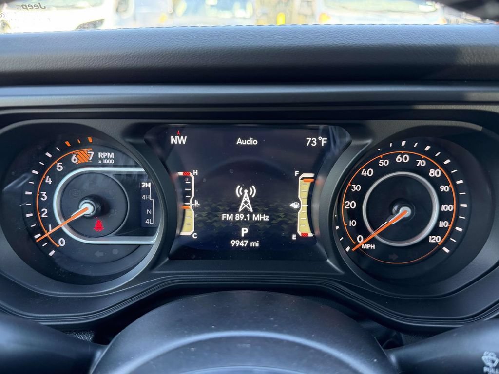Used 2025 Jeep Wrangler Unlimited Rubicon w/ Safety Group AWD/4WD image 28