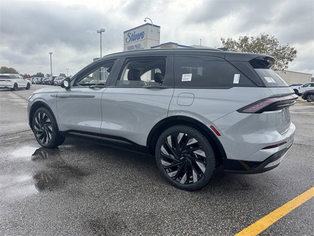 New 2026 Lincoln Nautilus Reserve image 7