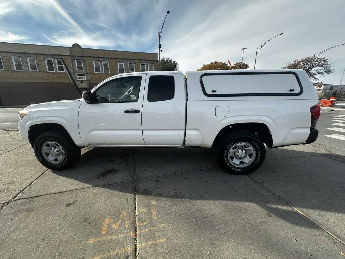 Used 2023 Toyota Tacoma SR RWD image 7