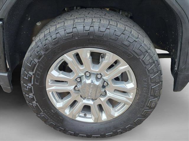 Used 2022 GMC Sierra 2500 Denali w/ Denali Ultimate Package AWD/4WD image 6