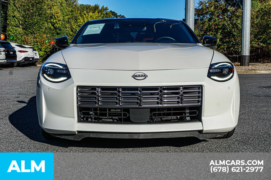 Used 2025 Nissan Z Performance w/ Floor Mat Package RWD image 9