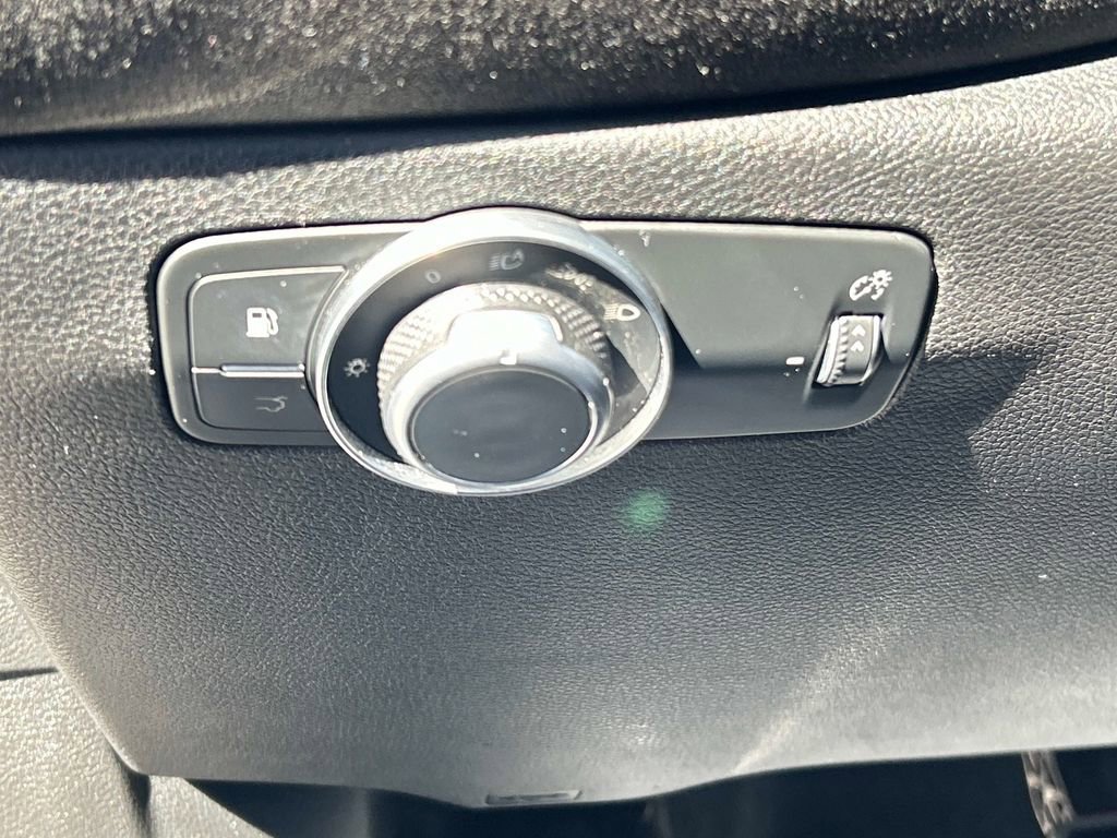 Used 2024 Alfa Romeo Tonale Veloce w/ Active Assist Package image 25